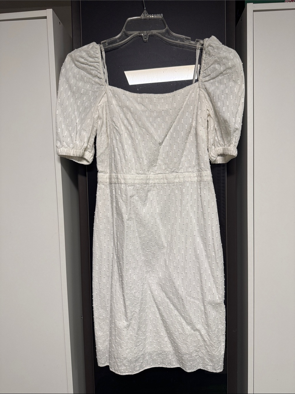 summery dress with cap sleeves